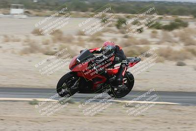 media/Nov-15-2025-Race Pace (Sat) [[8de605a2d8]]/Verified Riders/Turn 9 Inside (950am)/